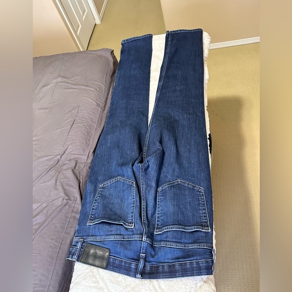 Eddie Bauer Slim 34 x 34 Jeans - Picture 2 of 6